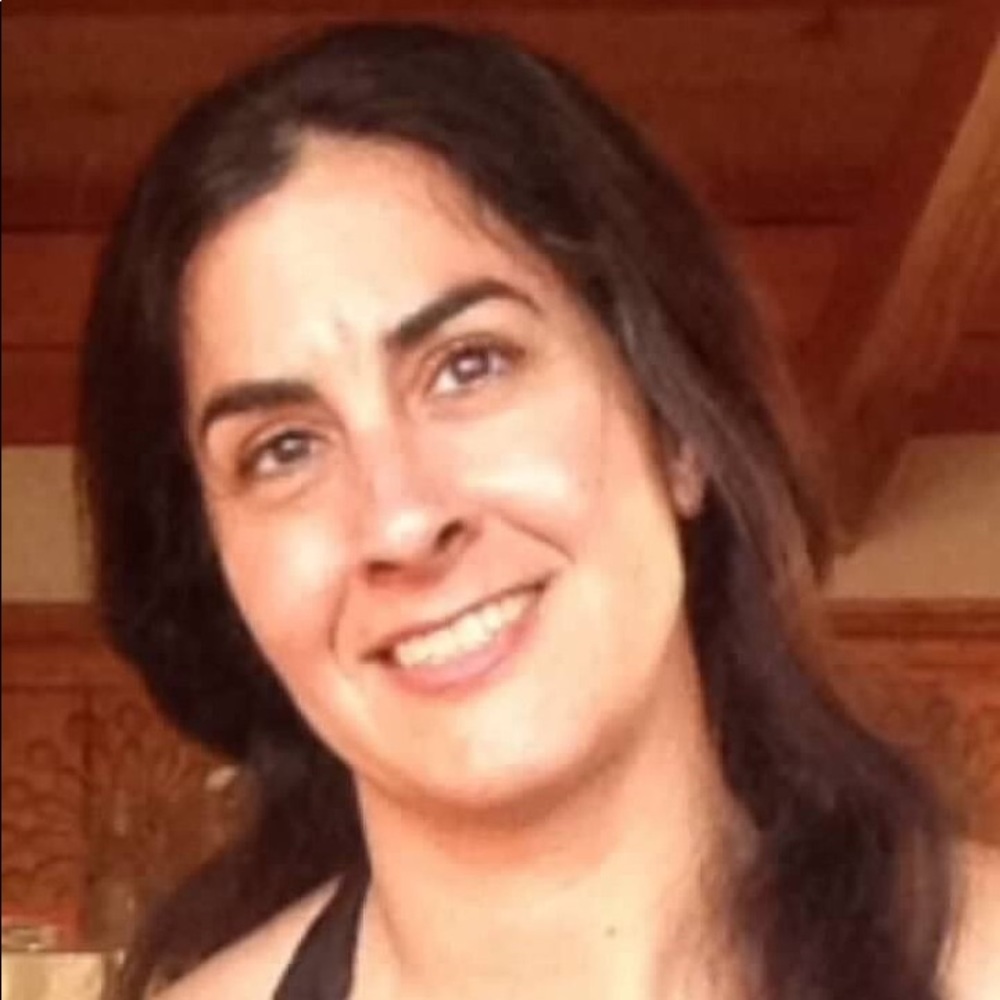 Meet your Posher, Eliane